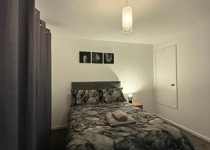 Peaceful In Apartment *